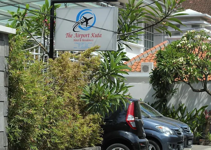Airport Kuta And Residences 2* トゥバン