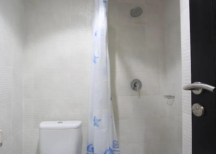 Airport Kuta And Residences 2* トゥバン