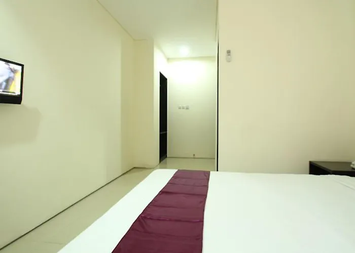 Airport Kuta And Residences トゥバン