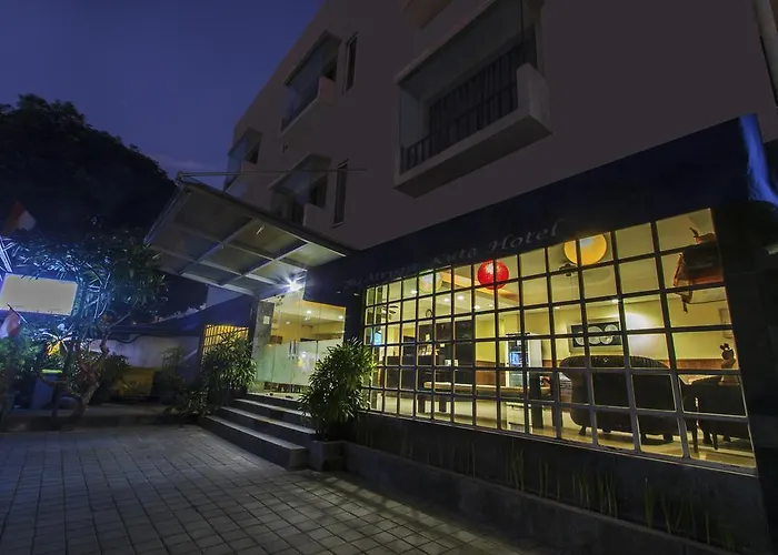 Airport Kuta And Residences 2* トゥバン