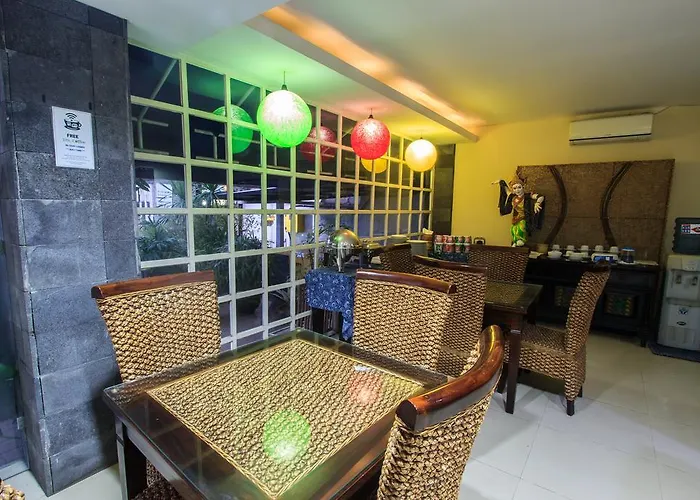 Airport Kuta And Residences 2*